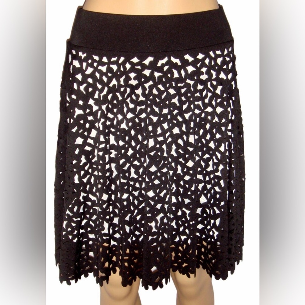 I.N.C. Women’s Black Laser-Cut Skirt size Small NWOT
